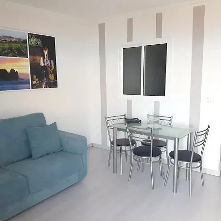 Appartement Comfortable With Sea View In 50 M² + Pool *