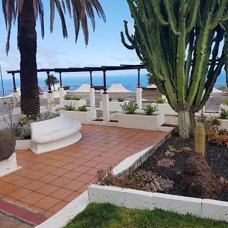 Appartement Comfortable With Sea View In 50 M² + Pool *